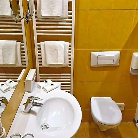 Sfinksas 4* Kaunas